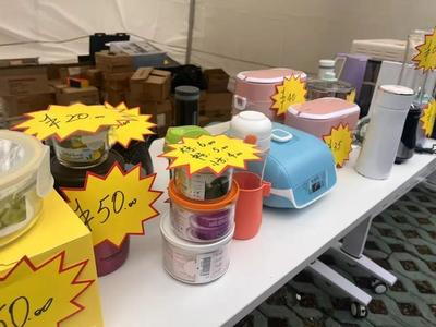 崇明鄉村“奧特萊斯”特賣會 工藝禮品的購物天堂